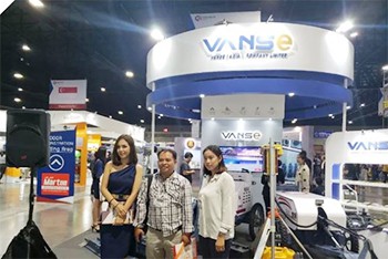 कंक्रीट एशिया प्रदर्शनी में वैनसे भाग लेते हैं